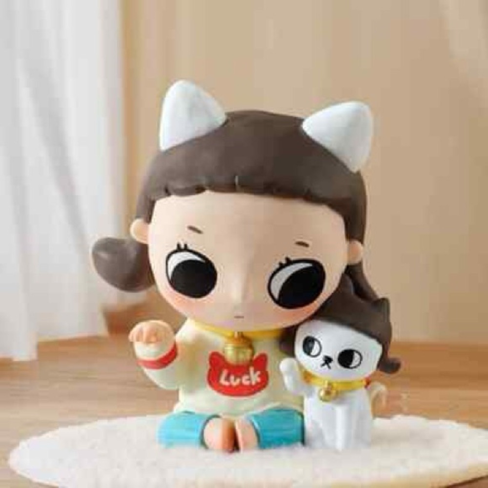 Nyota Growing Up By Your Way Figure-Friends